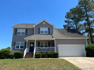4437 Scenic Pines Dr, Hope Mills, NC 28348