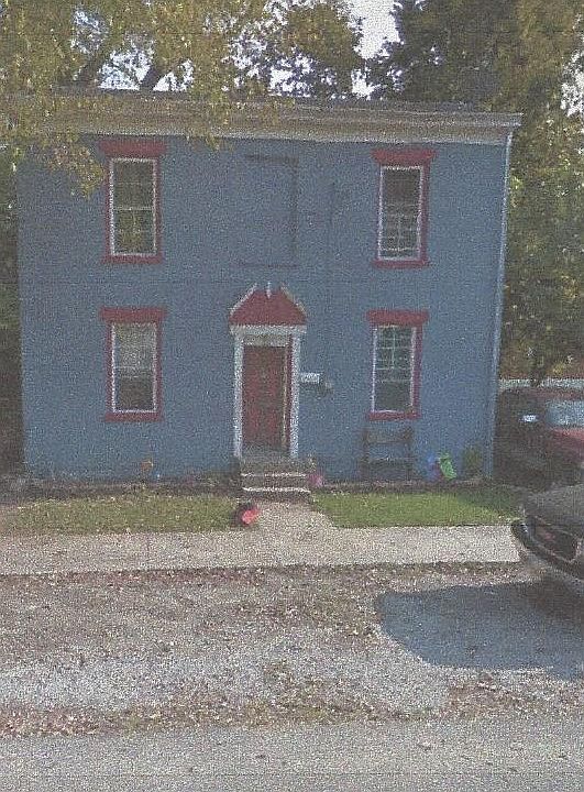 1st image of 210 Quarry St