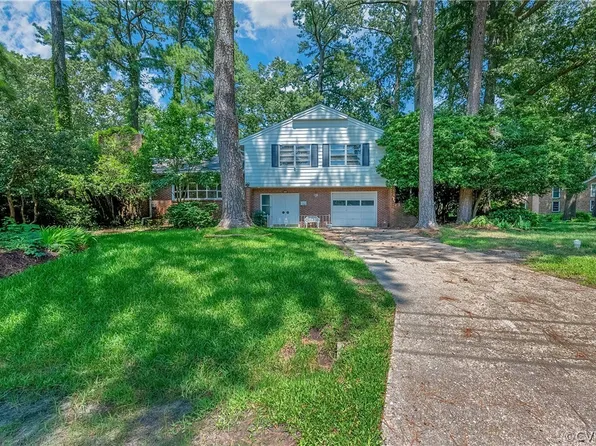 2604 E Kings Rd, Virginia Beach, VA 23452