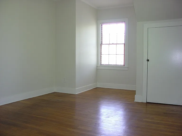 102 Caldwell St — Photo 15