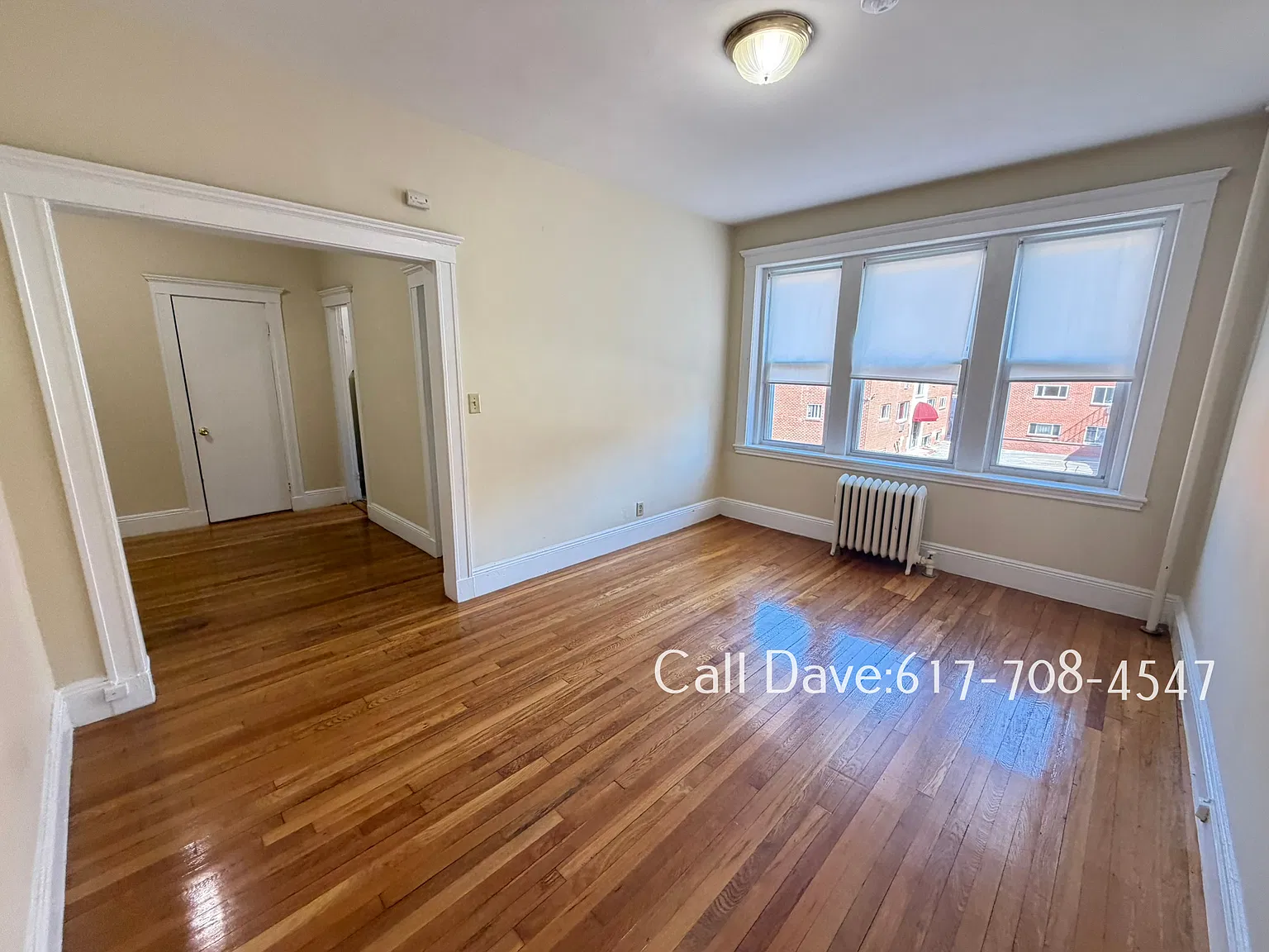 64 Woodstock Ave — Photo 1