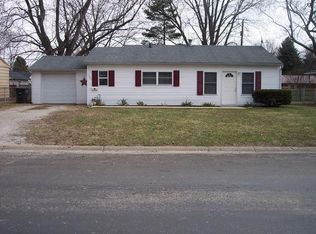 1207 James St, Danville, IL 61832
