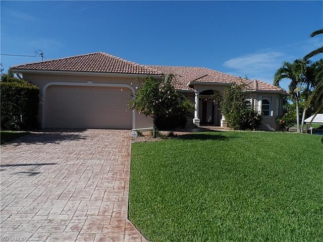 1st image of 148 SW 38th Ter