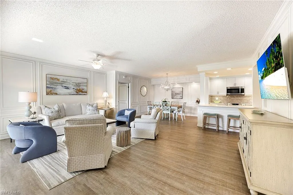 2 bed, 2.0 bath, 1701 sqft, $10,000 — Photo 2