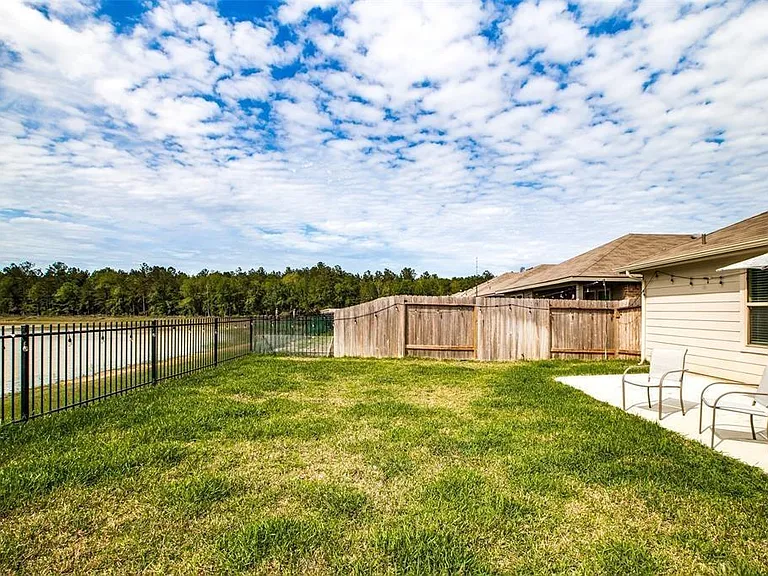 13944 Great Pines Ct — Photo 10