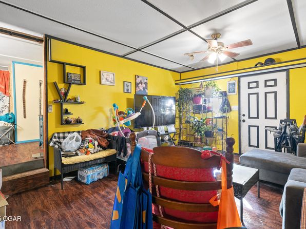 1125 Walnut St, Carthage, MO 64836