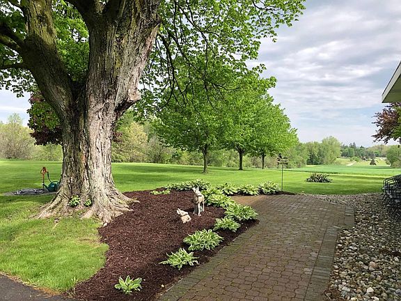 2nd image of 6023 Zahm Rd