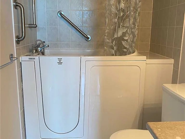 68 Grangeway Ave #1103 — Photo 31