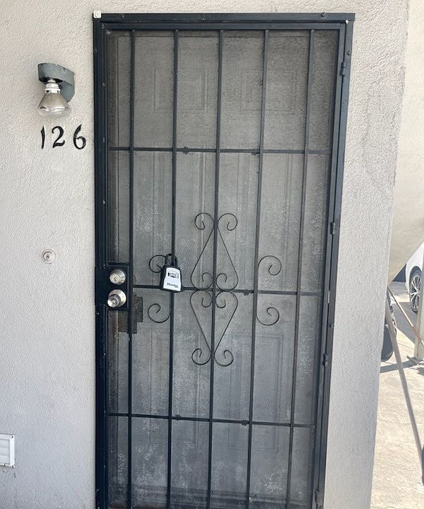 1st image of 126 N Gage Ave