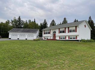 41 Braley Hts, Mapleton, ME 04757