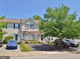438 Madison Dr, Shrewsbury, PA 17361