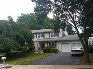 1008 Mulberry Pl, Toms River, NJ