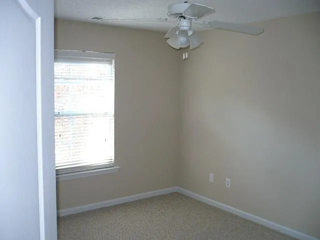 266 Fox Creek Blvd — Photo 13