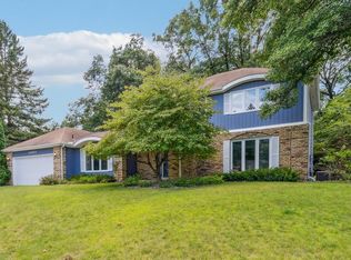 12953 Hamlet Ave, Apple Valley, MN 55124