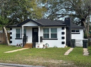 1020 W Maxwell St, Pensacola, FL 32501