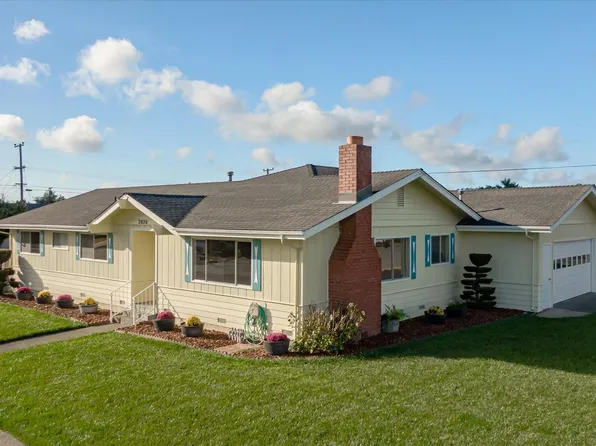 2020 S 2nd Ave, Fortuna, CA 95540