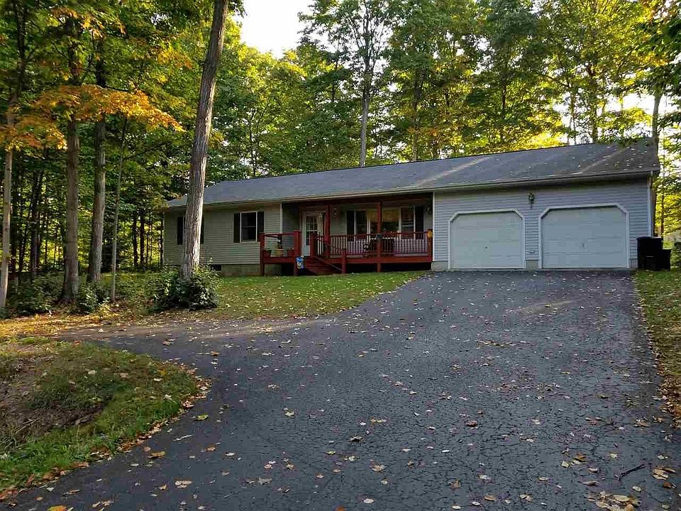 1st image of 8120 Charlevoix View Dr