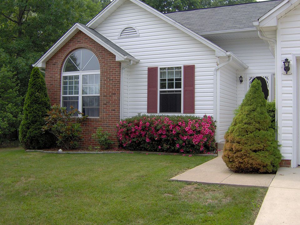 1st image of 8515 Leslie Ct