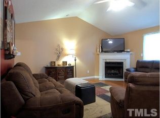 127 Wagon Trl, Willow Spring, NC 27592