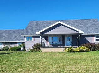 637 W Sycamore St, Columbus Grove, OH 45830