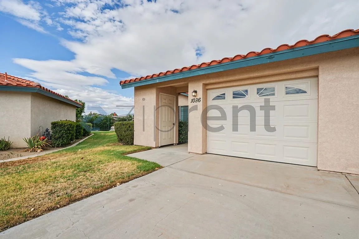 2 bed, 1124 sqft, $2,375 — Photo 2