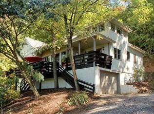 157 Ardmion Park, Asheville, NC 28801