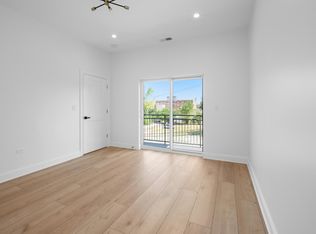 70 E Pershing Rd #3E, Chicago, IL 60653