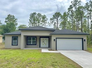 628 W Heronsbill Ln, Citrus Springs, FL 34434