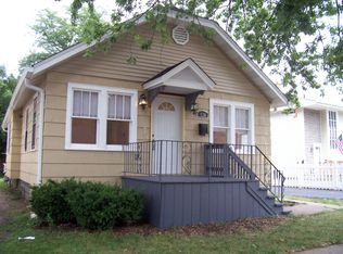 620 2nd Ave, Aurora, IL 60505