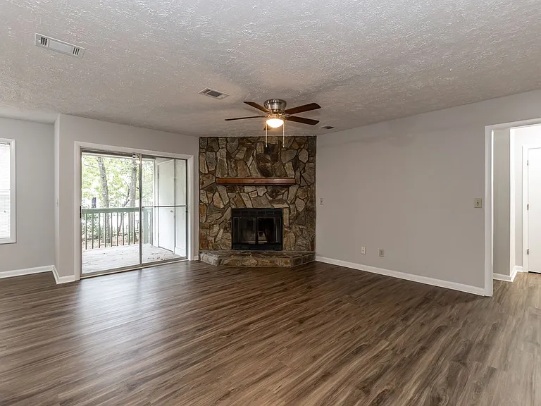 6809 Willowbrook Dr #2 — Photo 11