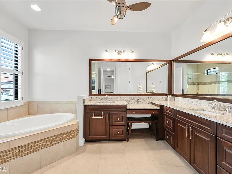 23273 Salinas Way — Photo 19