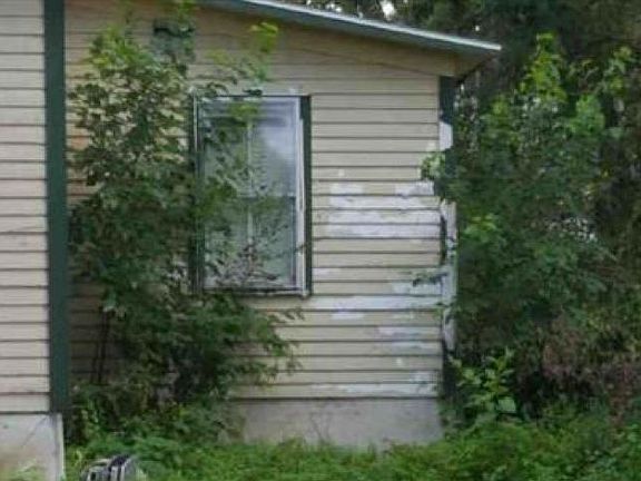 4th image of 836 E Prospect St