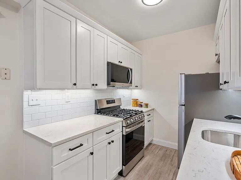 850 Massachusetts Ave #1 — Photo 3