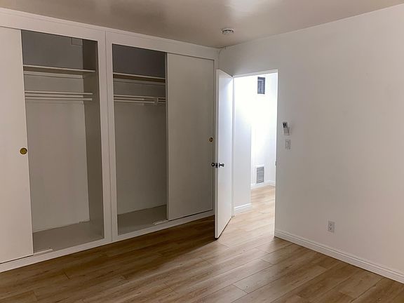 4th image of 915 N Stoneman Ave APT 8