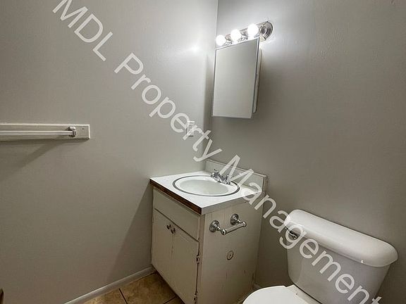 5th image of 422 McGregor St #1