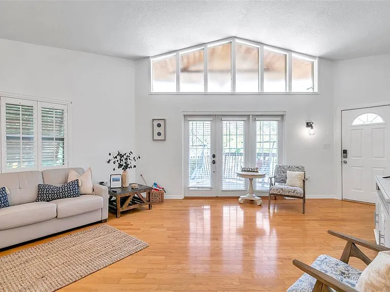 1261 12th Ct SW — Photo 11