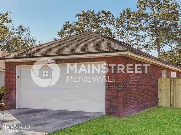 4th image of 8228 Maple St