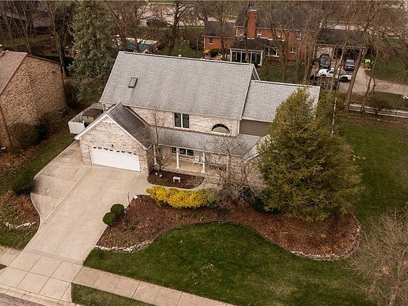 3rd image of 3135 Imperial Blvd