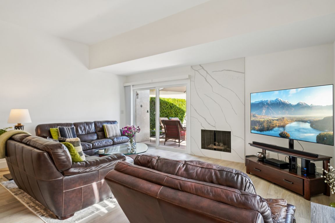 next background image