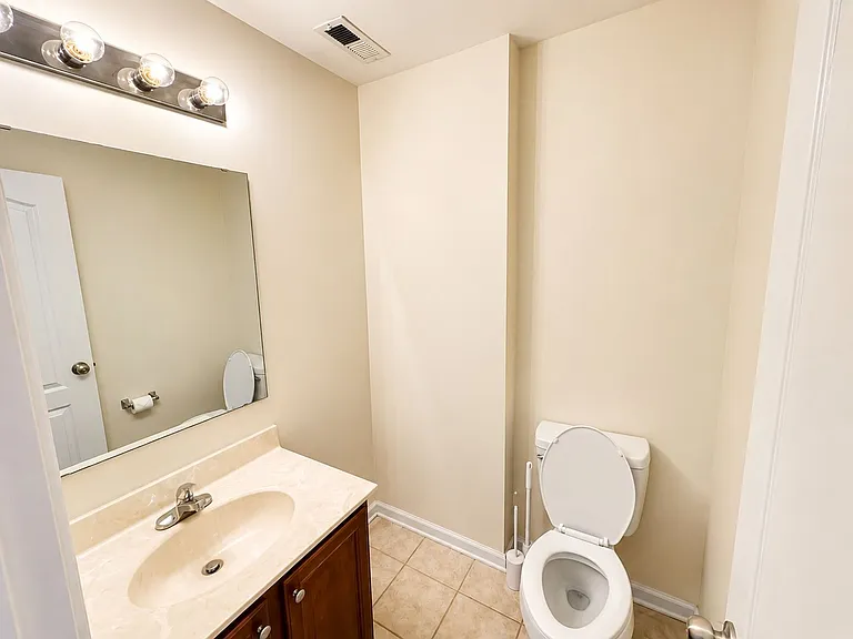 52 Holly Oak Cir — Photo 6
