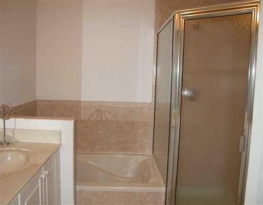 5th image of 7981 NW 114th Ct
