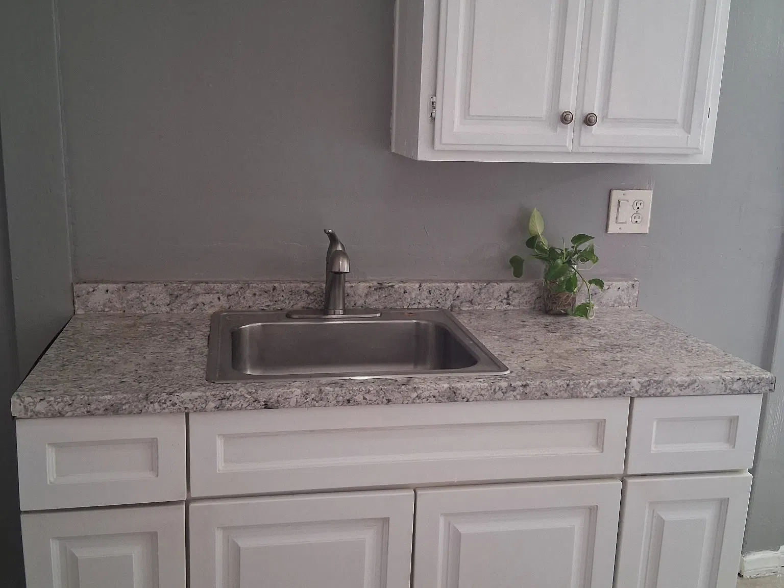 Studio, $1,100 — Photo 2