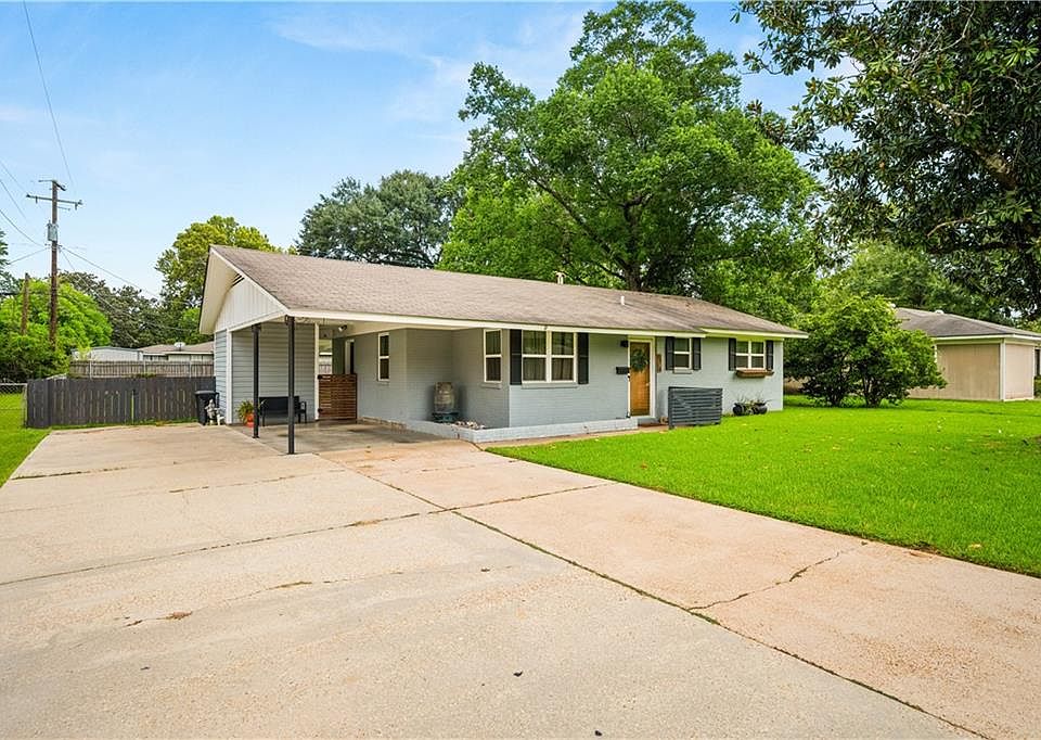 1st image of 1515 Plantation Dr