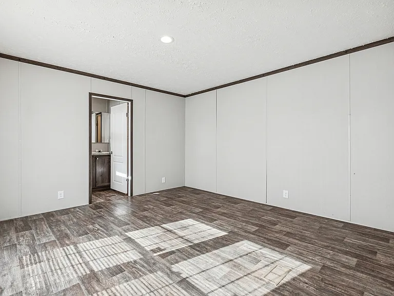 8780 Smithfield Apts Ln #23 — Photo 12