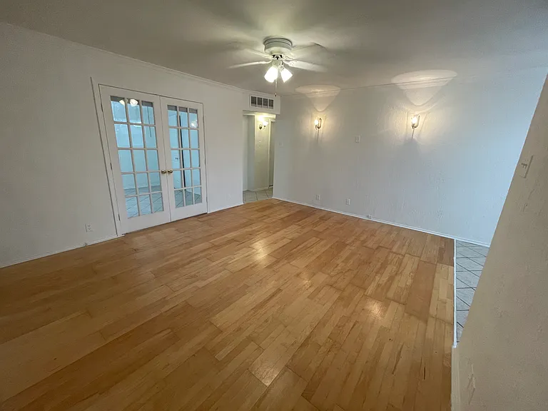 5827 Reiger Ave #203 — Photo 5