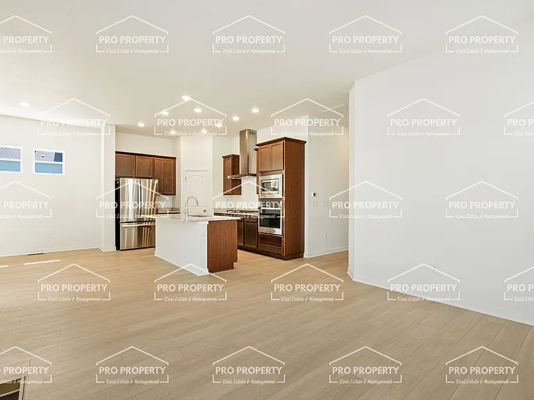 6384 Elk Pass Ln — Photo 6