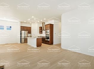 6384 Elk Pass Ln, Loveland, CO 80538