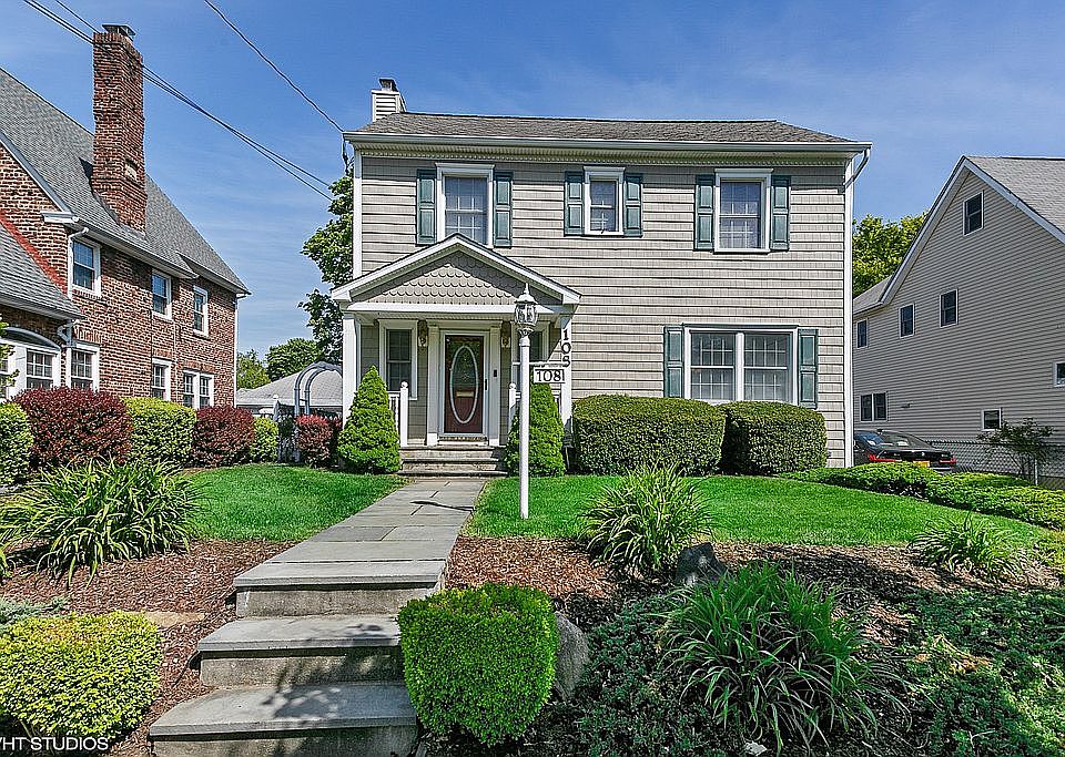 1st image of 108 Holland Ave