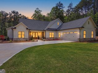 316 Glazenwood Dr, Clarkesville, GA 30523