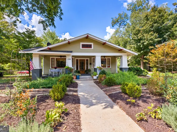230 Pylant St, Senoia, GA 30276